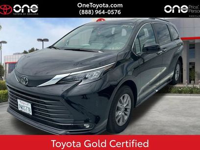 Used 2026 Toyota Sienna XLE