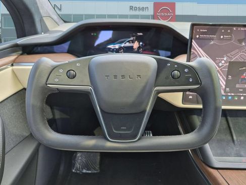 Used 2022 Tesla Model X AWD/4WD image 16