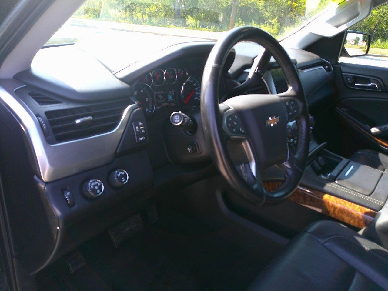 Used 2016 Chevrolet Tahoe LTZ AWD/4WD image 10