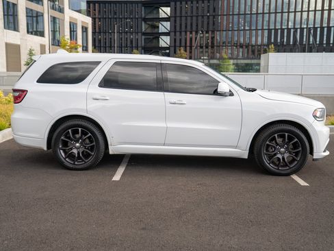 Used 2016 Dodge Durango R/T w/ Technology Group AWD/4WD image 8