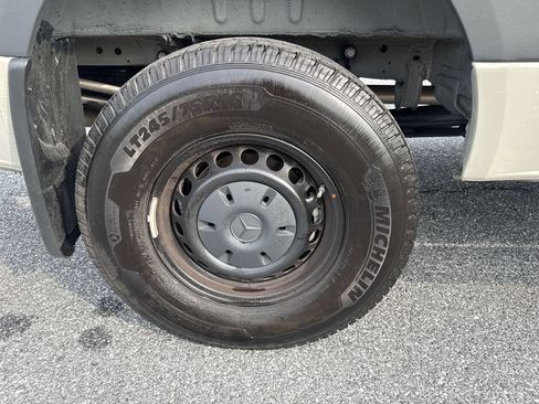 Used 2026 Mercedes-Benz Sprinter 2500 image 30