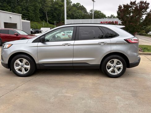 Used 2022 Ford Edge SE AWD/4WD image 6