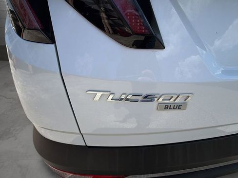 Used 2022 Hyundai Tucson Blue AWD/4WD image 32