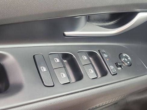 New 2026 Hyundai Elantra Blue image 16