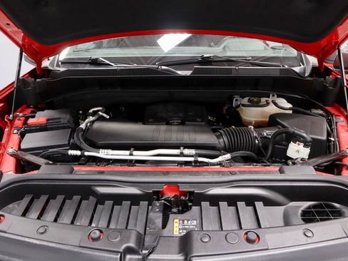 Used 2024 Chevrolet Silverado 1500 LT image 18