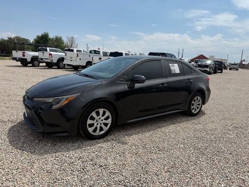 Used 2024 Toyota Corolla LE FWD image 5