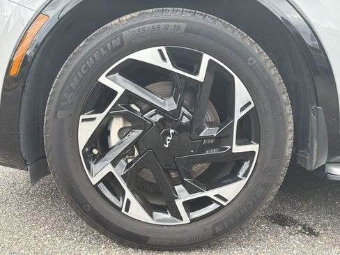 Certified 2024 Kia Sportage SX FWD image 10