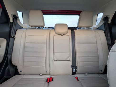 Used 2021 Ford EcoSport Titanium image 26