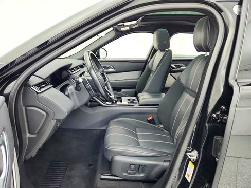 Used 2021 Land Rover Range Rover Velar R-Dynamic S image 17