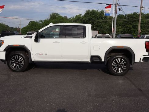 Used 2022 GMC Sierra 2500 AT4 w/ AT4 Premium Plus Package AWD/4WD image 32
