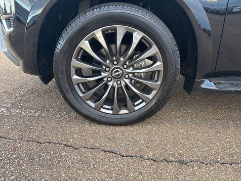 Certified 2024 Nissan Armada Platinum w/ Captain's Chairs Package image 8