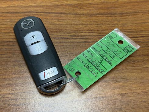 Used 2013 MAZDA MAZDA3 i Grand Touring image 52