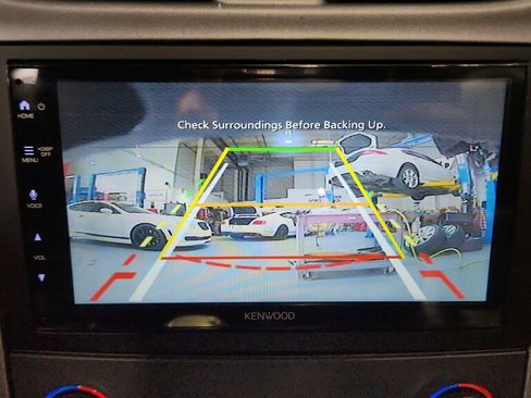 Used 2006 Chevrolet Corvette Convertible w/ Preferred Equipment Group image 16