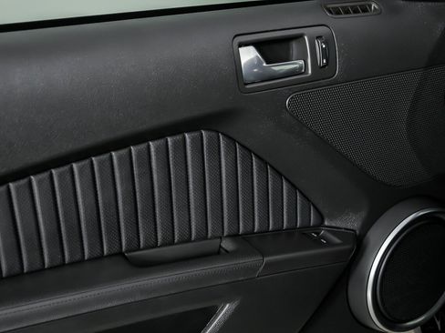 Used 2013 Ford Mustang Shelby GT500 image 18