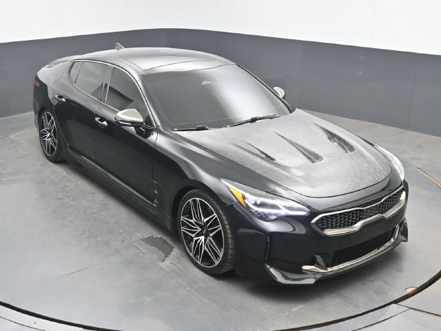 Used 2022 Kia Stinger GT2 w/ Red Interior Color Package RWD image 13