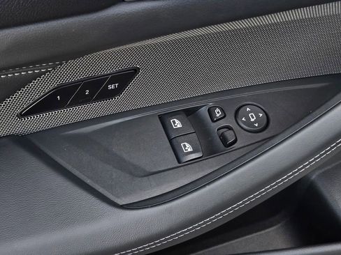 Used 2023 BMW M4 Competition w/ Executive Package image 16