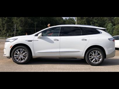Used 2023 Buick Enclave Essence w/ Experience Buick Package