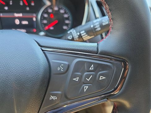 Used 2023 Chevrolet Equinox RS w/ RS Leather Package FWD image 16