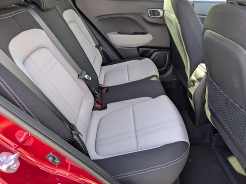 Certified 2026 Hyundai Venue SEL image 13