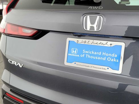 Used 2025 Honda CR-V EX image 13
