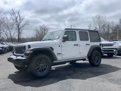 New 2026 Jeep Wrangler Unlimited Sport AWD/4WD image 21