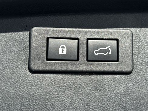 Used 2022 Subaru Outback Limited image 24