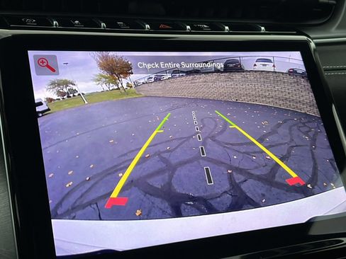 Used 2022 Jeep Grand Cherokee L Limited image 25