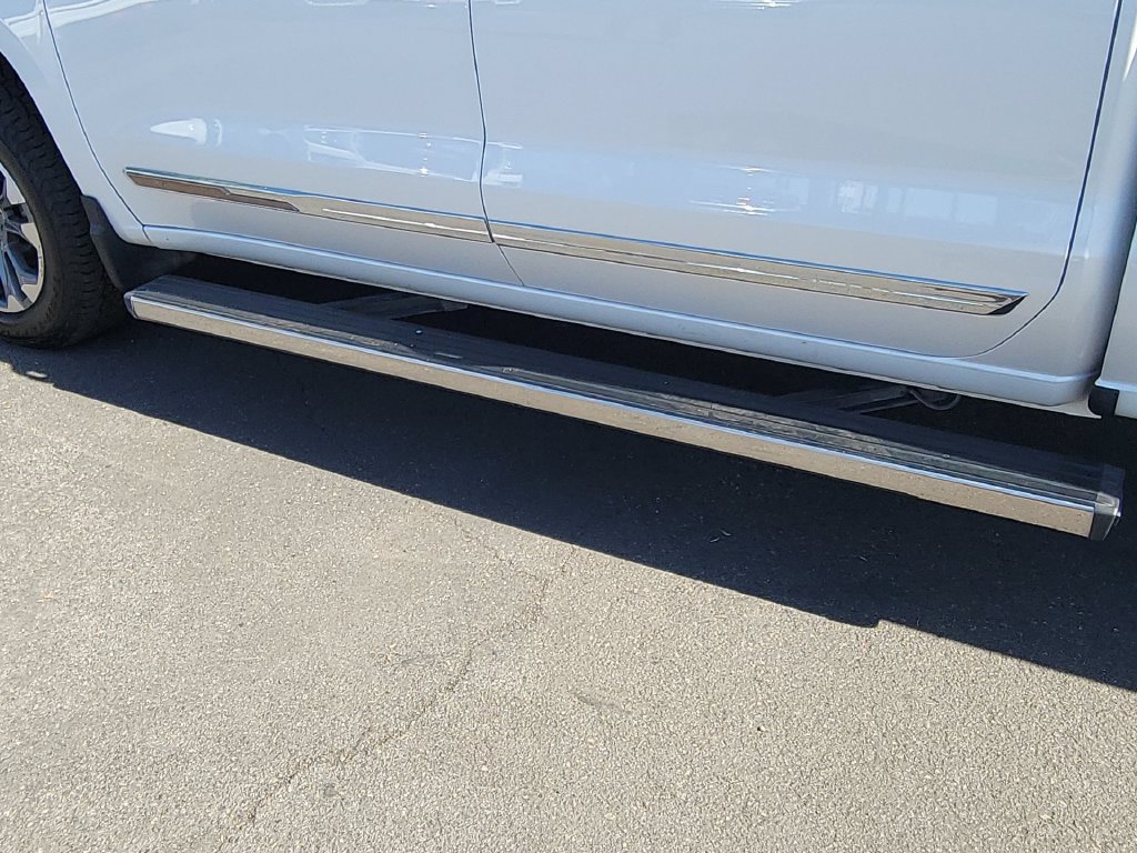 Certified 2022 Chevrolet Silverado 1500 High Country w/ Technology Package AWD/4WD image 35