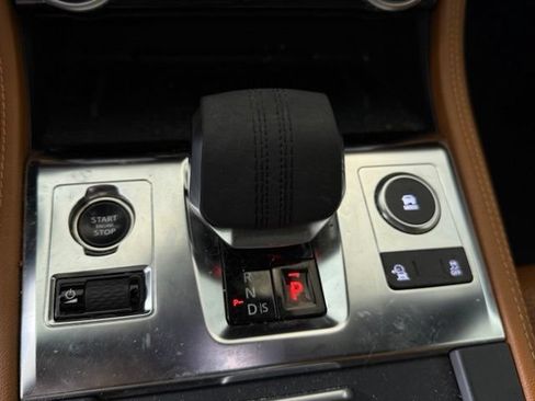 Used 2024 Jaguar F-PACE R-Dynamic S AWD/4WD image 30