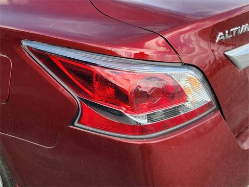 Used 2015 Nissan Altima 2.5 S w/ Power Driver Seat Package image 7