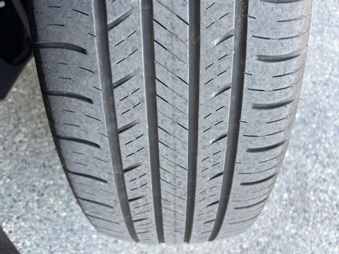 Used 2023 Honda CR-V EX-L image 33