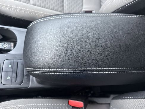 Certified 2022 Ford Escape SE w/ Cold Weather Package image 33