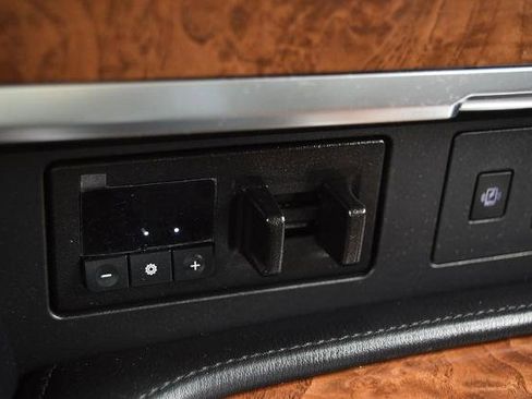 Certified 2024 Nissan Armada SL w/ Captain's Chairs Package image 20