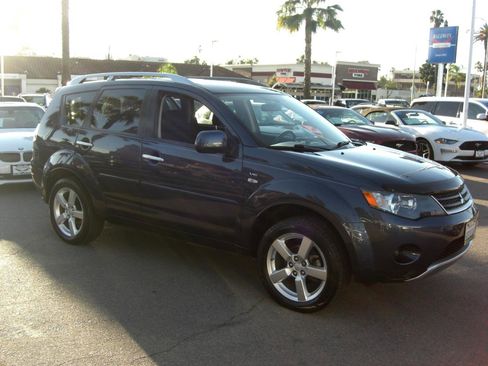 Used 2008 Mitsubishi Outlander XLS image 4