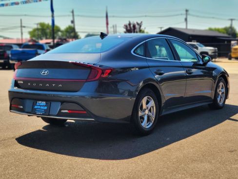 Used 2022 Hyundai Sonata SE FWD image 4