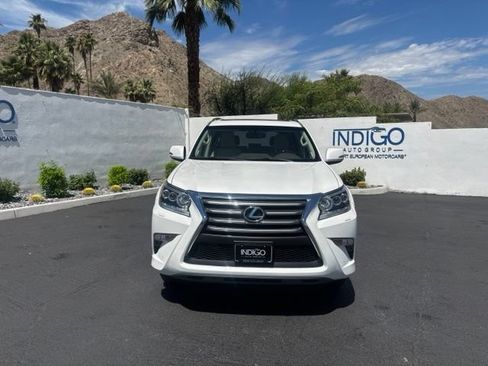 Used 2019 Lexus GX 460 Premium w/ Premium Package AWD/4WD image 2