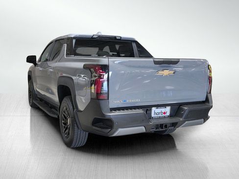 New 2026 Chevrolet Silverado EV LT image 5