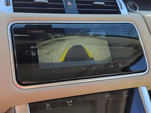 Used 2020 Land Rover Range Rover Sport HSE image 10
