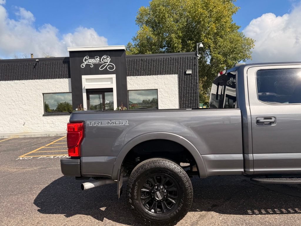 Used 2022 Ford F250 Lariat w/ Tremor Off-Road Package AWD/4WD image 4
