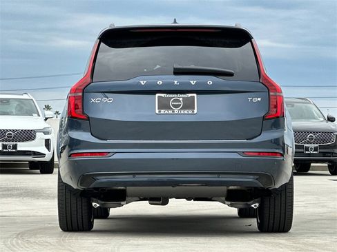 New 2026 Volvo XC90 T8 Ultra w/ Lounge Package image 4