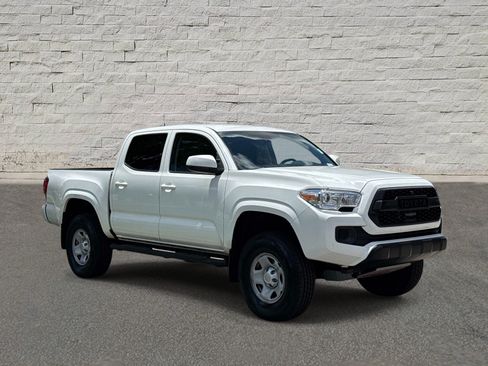 Used 2023 Toyota Tacoma SR AWD/4WD image 6