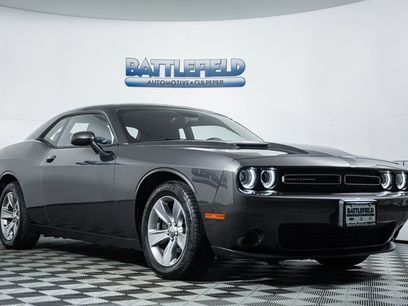 Used 2015 Dodge Challenger SXT