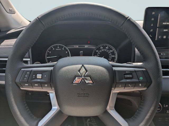 New 2026 Mitsubishi Outlander SE FWD image 29