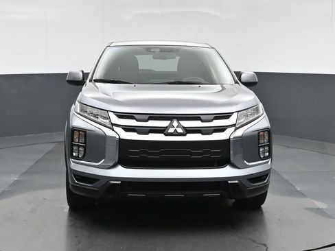 Used 2023 Mitsubishi Outlander Sport ES image 2