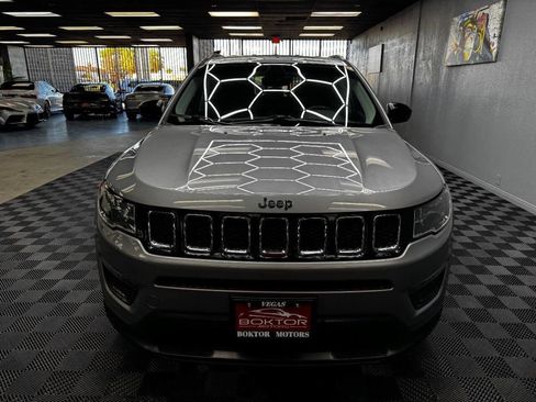 Used 2018 Jeep Compass Sport image 6
