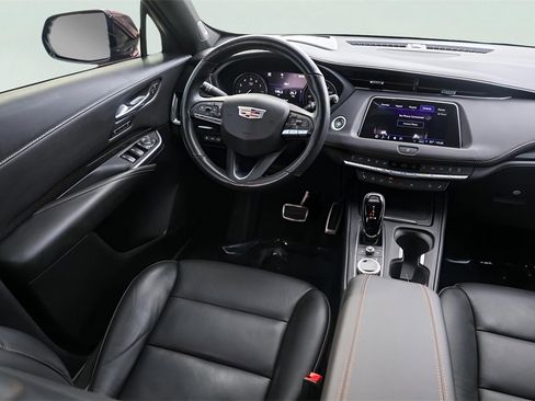 Used 2023 Cadillac XT4 Sport image 29