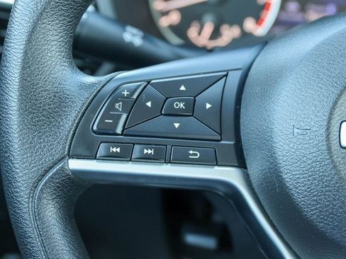 Used 2024 Nissan Altima 2.5 SV image 23