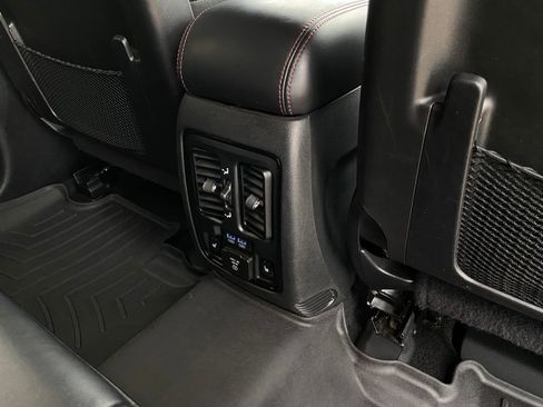 Used 2021 Dodge Durango R/T image 26