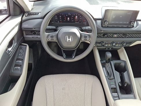 Certified 2023 Honda Accord LX image 11