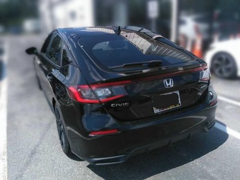 Used 2024 Honda Civic Sport image 4